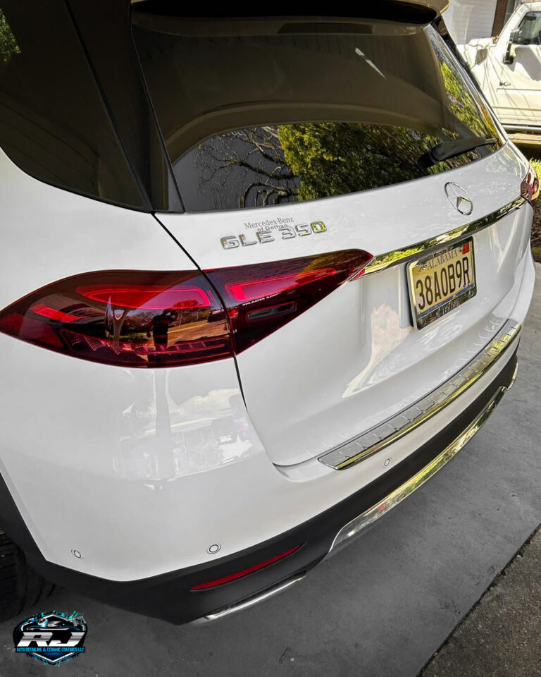 2021 Mercedes GLE450 White Auto Detailing - Trunk Clean