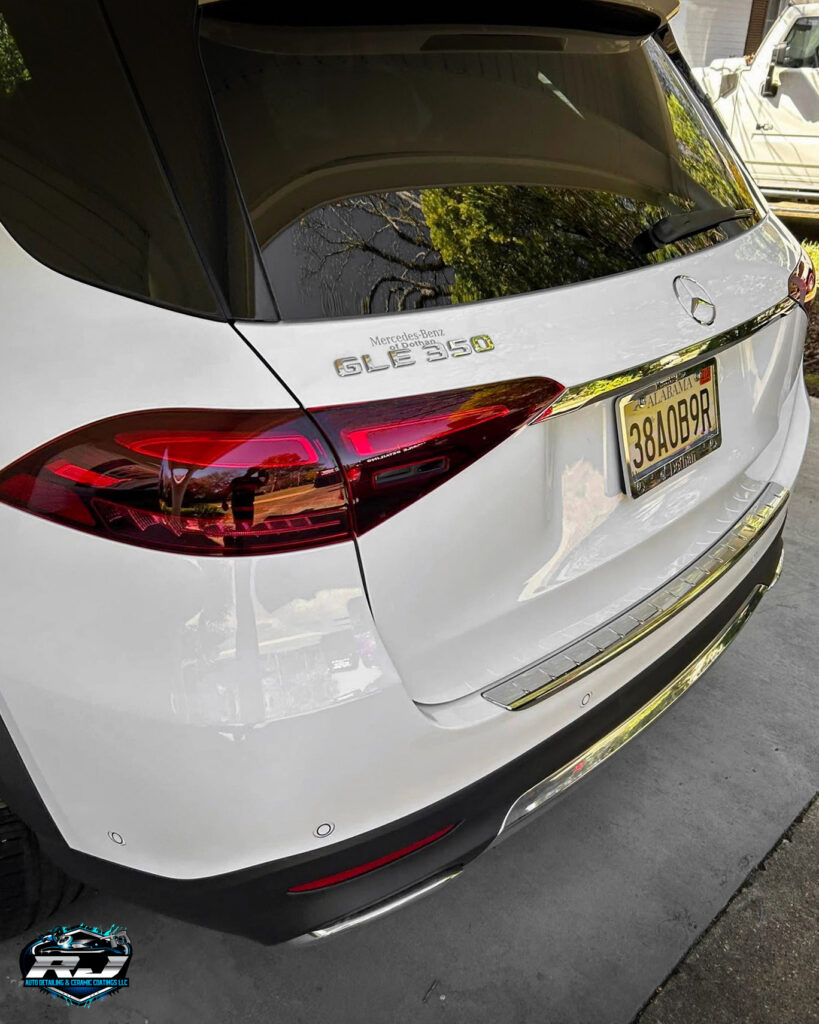 2021 Mercedes GLE450 White Auto Detailing - Trunk Clean