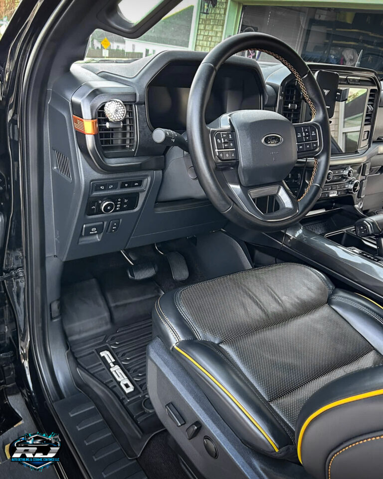2022 Ford F150 Tremor Auto Detailing - Clean Driver Inteiror 2