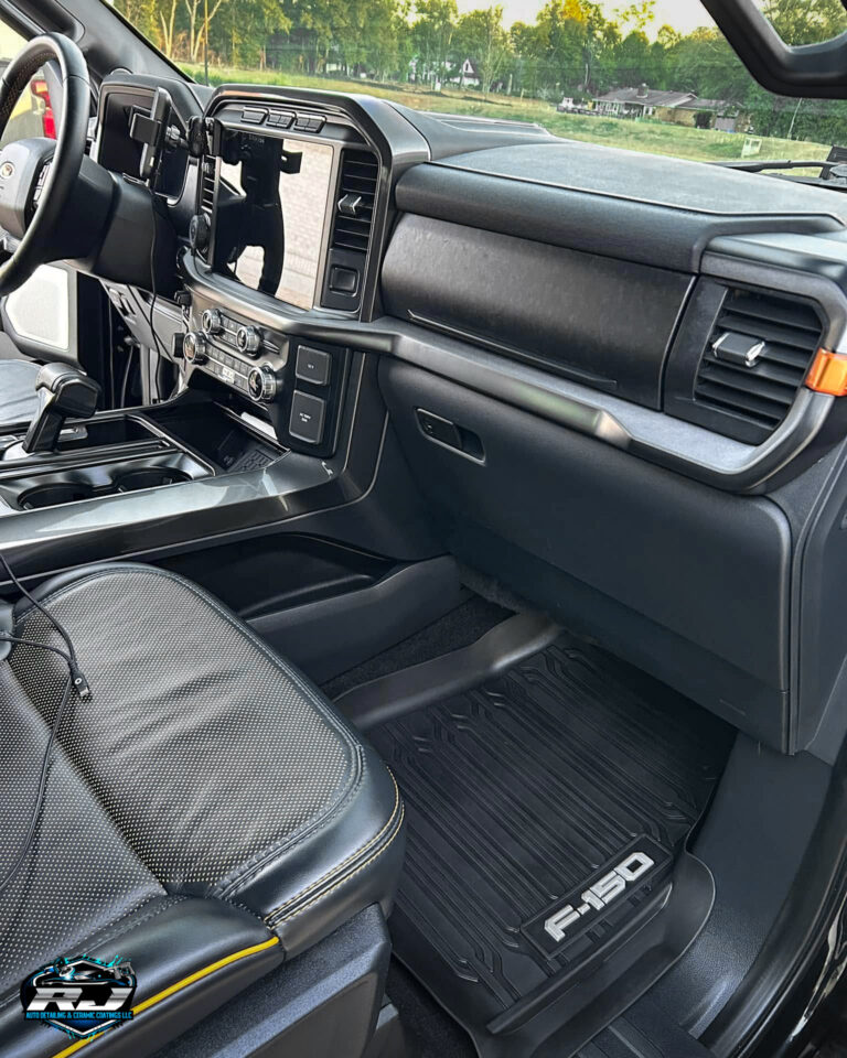 2022 Ford F150 Tremor Auto Detailing - Clean Passenger Interior